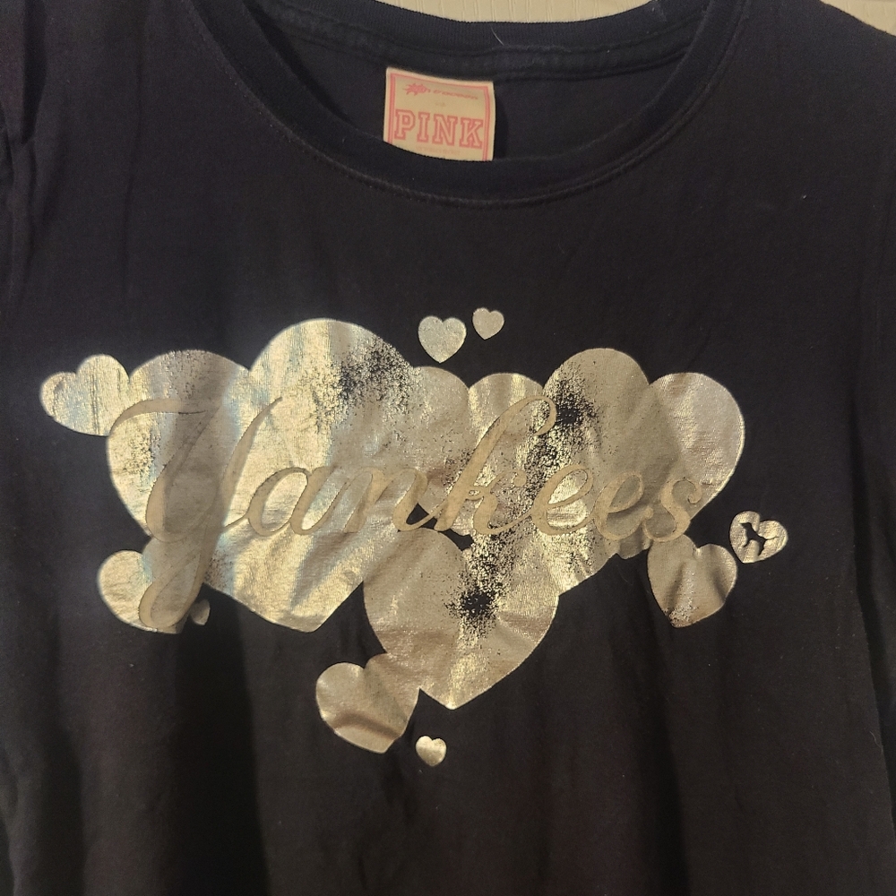 NY Yankees Women's Victoria's Secret Pink tee